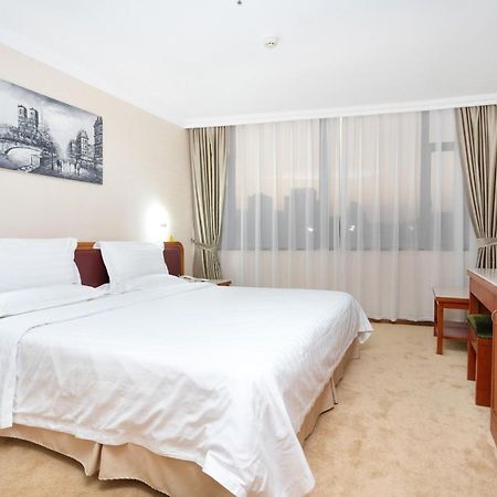 L Hotels Lianhua Branch Csuhaj Kültér fotó