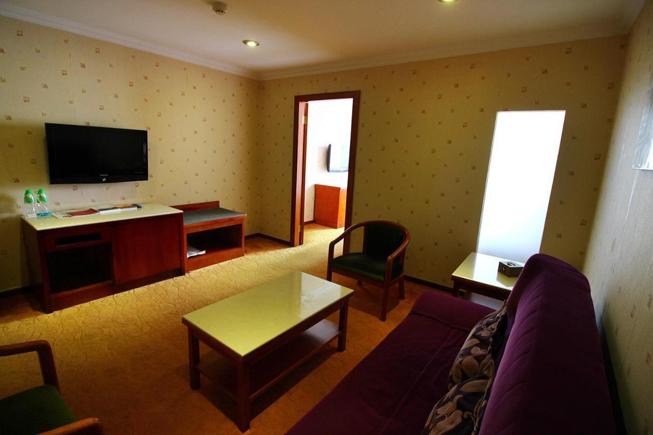 L Hotels Lianhua Branch Csuhaj Kültér fotó