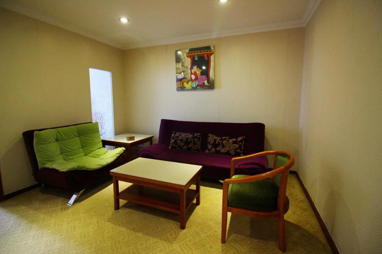 L Hotels Lianhua Branch Csuhaj Kültér fotó